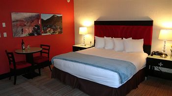 The Clarendon Hotel