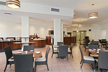 Holiday Inn Port Moresby