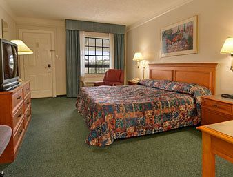 Baymont Inn & Suites Austin Highland Mall