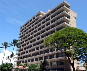 Waikiki Sand Villa Hotel