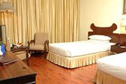 The Everest Hotel