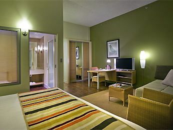 Novotel St Kilda
