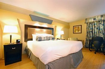 Radisson Hotel Baton Rouge