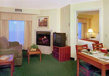 Residence Inn by Marriott Minneapolis Bloomington