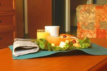 Country Inn & Suites By Carlson, Portland Airport