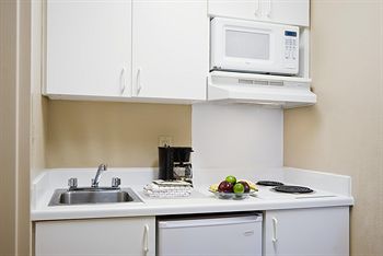 Crossland Economy Studios - Tucson - Butterfield Drive