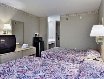 Travelodge Inn And Suites Pensacola
