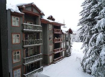 Lost Lake Lodge