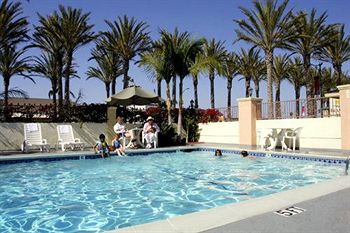 Anaheim Islander Inn and Suites