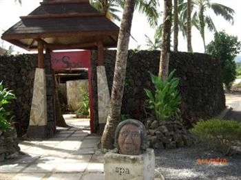 Coconuts Beach Club &amp; Resort