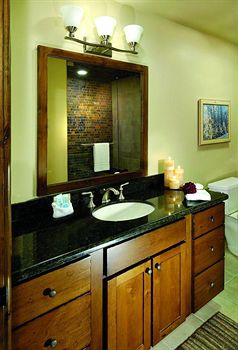 The Innsbruck Luxury Condominiums Aspen