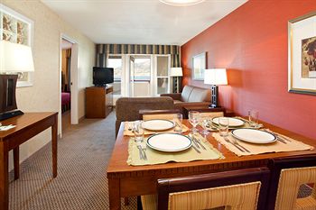 Holiday Inn Hotel & Suites Osoyoos