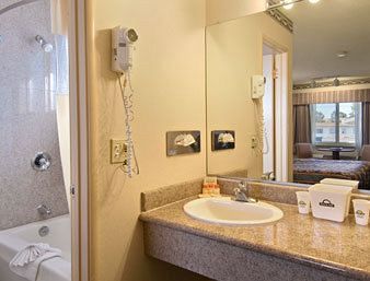 Monterey Downtown Days Inn