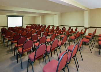 The Cattle Baron's Quality Inn Hotel & Suites Ft Worth