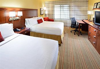 Courtyard by Marriott Fort Worth University Drive