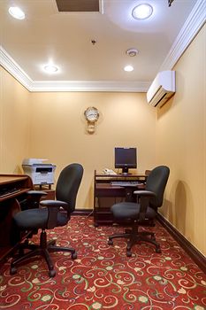 Best Western Plus Suites Downtown