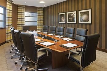 Crowne Plaza London- Gatwick Airport
