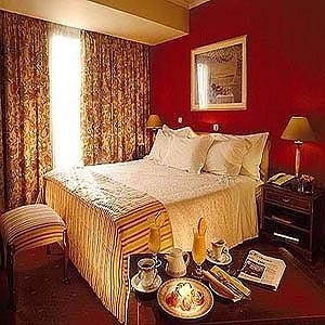 Titania Hotel
