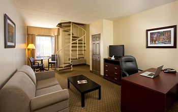 Best Western Plus Laval-Montreal