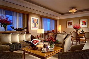Radisson Hotel Brunei Darussalam
