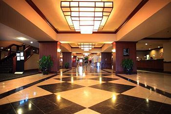 DoubleTree by Hilton Virginia Beach