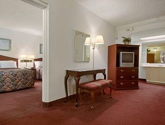 Days Inn St. Louis - Lindbergh Boulevard