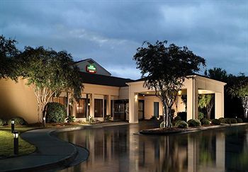 Courtyard by Marriott Macon