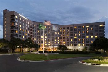 DoubleTree by Hilton Tulsa - Warren Place