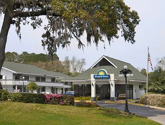 Days Inn Savannah - Abercorn Southside