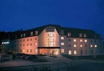 TRYP by Wyndham LÃ¼beck Aquamarin