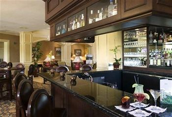 Inn at Pelican Bay