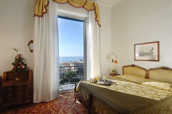 Palace Hotel