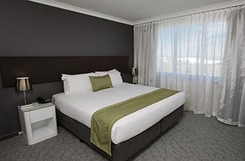 Rendezvous Studio Hotel Perth Central - formerly The Marque