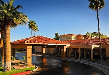 Courtyard by Marriott Camelback Phoenix
