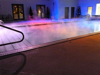 Carriage House Inn