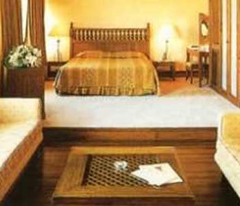 Portemilio Hotel And Resort