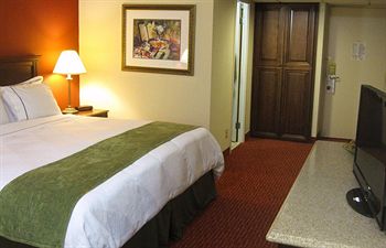 Radisson Indianapolis Airport