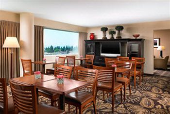 Sheraton Ontario Airport Hotel