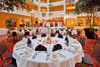 Holiday Inn Hotel & Suites Springfield - I-44