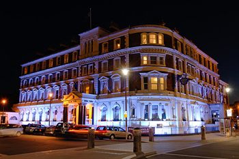 Best Western Premier Queen Hotel
