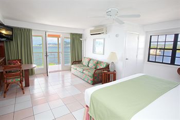 Summit Resort Hotel