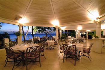 Settlers Beach Villa Hotel