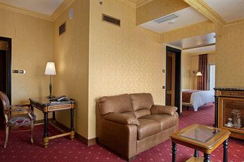Hilton Giardini Naxos