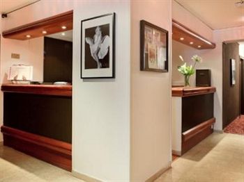 Quality Hotel Menton MÃ©diterranÃ©e