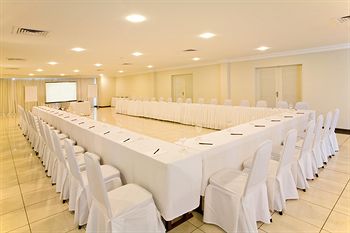 Golden Tulip Recife Palace