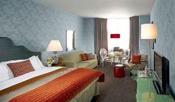 Carriage Inn