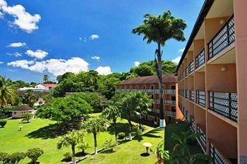 Grafton Beach Resort