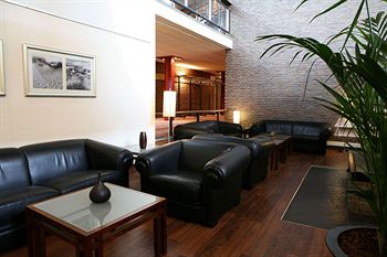 Hampton's Hotel