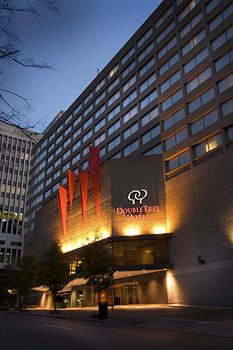 DoubleTree by Hilton Nashville Downtown
