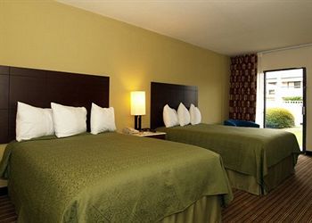 Quality Inn & Suites Pensacola